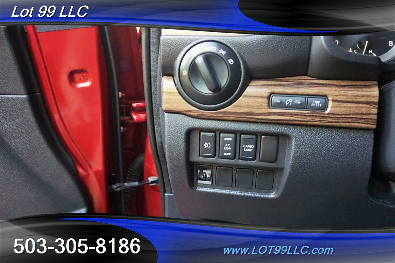 2017 Nissan Titan SL 4X4 V8 5,6L Auto Heated Leather GPS 2 OWNERS   - Photo 27 - Milwaukie, OR 97267
