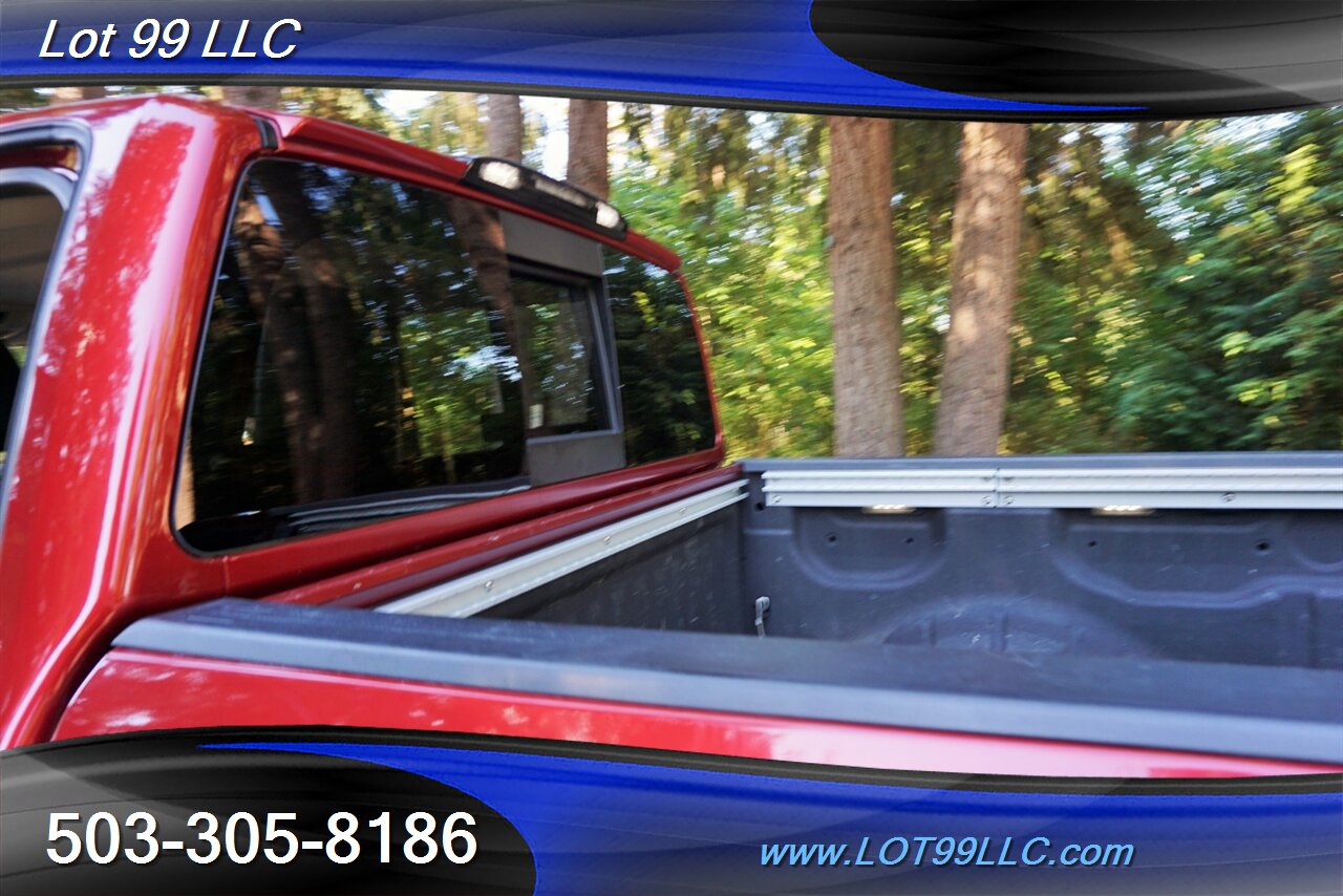 2017 Nissan Titan SL 4X4 V8 5,6L Auto Heated Leather GPS 2 OWNERS   - Photo 15 - Milwaukie, OR 97267