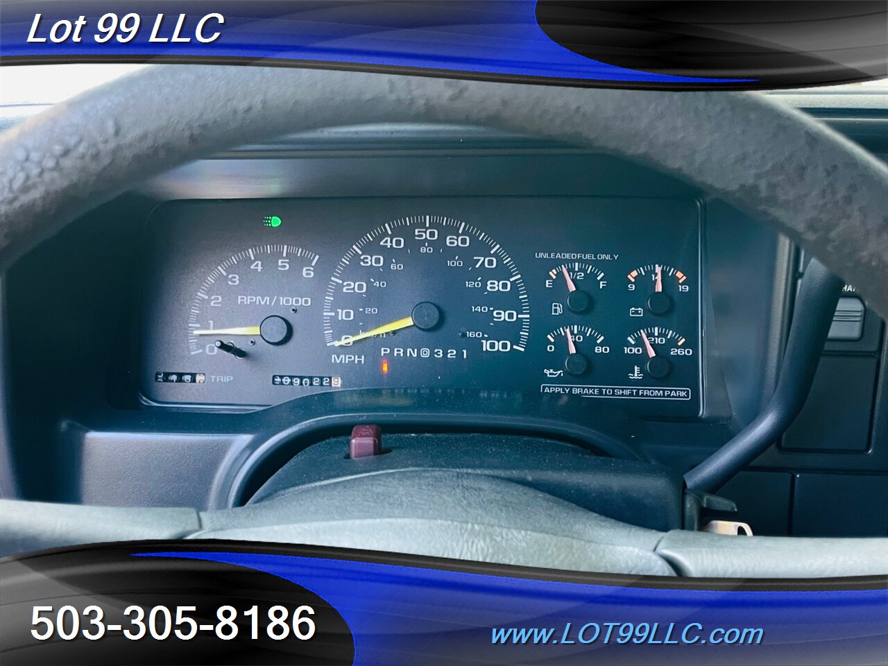 1999 Chevrolet Tahoe LS (Blazer) 4x4 NEW TIRES 5.7L V8   - Photo 11 - Milwaukie, OR 97267
