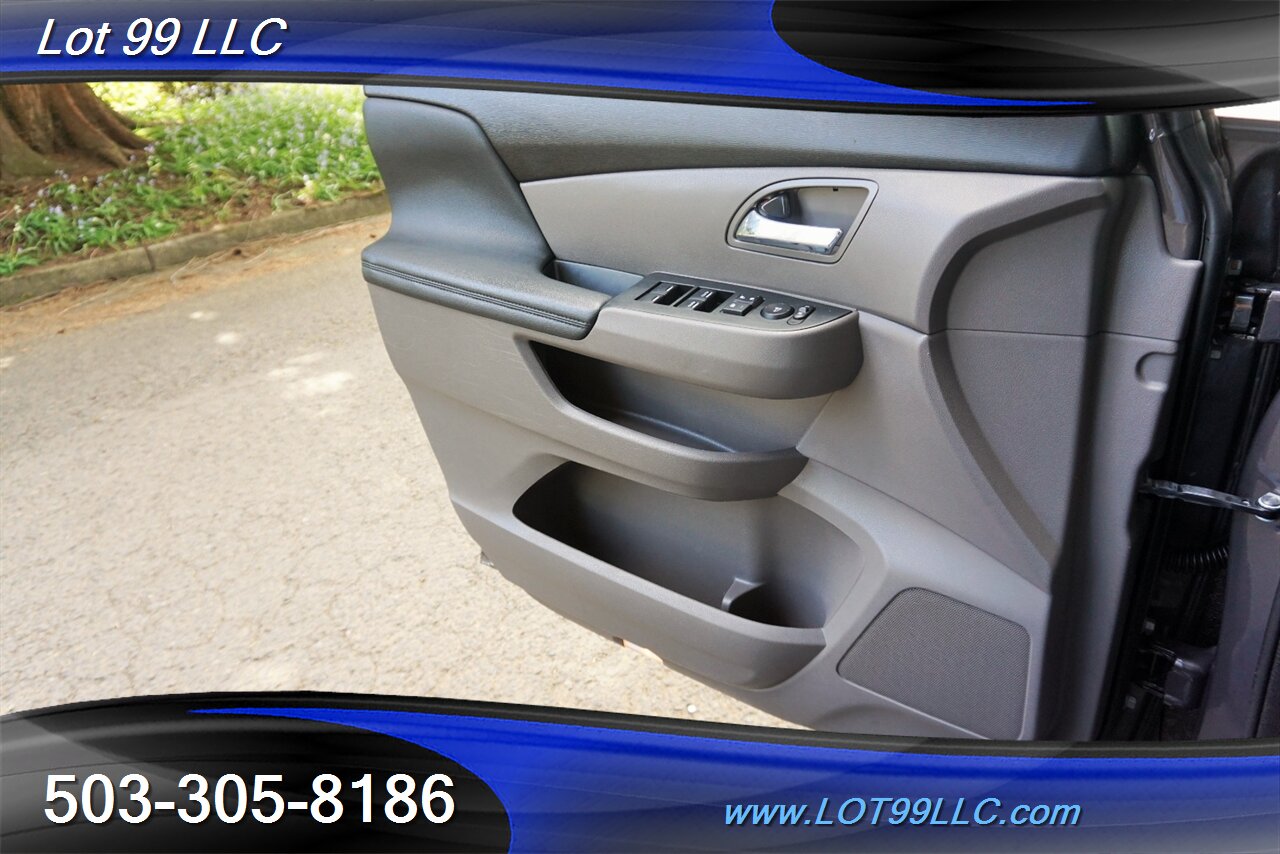 2016 Honda Odyssey SE Wagen Only 109K V6 DVD Power Doors 1 OWNER   - Photo 27 - Milwaukie, OR 97267