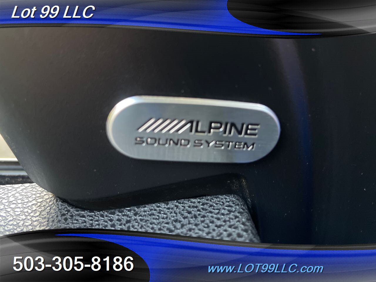 2019 Chrysler 300 Series 300S Pano Roof 52k Miles Navigation Htd Leather   - Photo 13 - Milwaukie, OR 97267