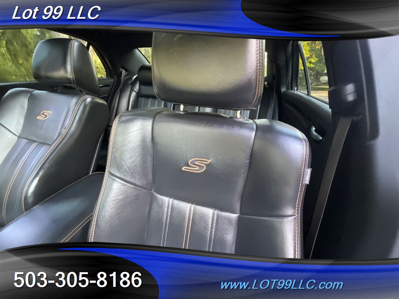 2019 Chrysler 300 Series 300S Pano Roof 52k Miles Navigation Htd Leather   - Photo 16 - Milwaukie, OR 97267