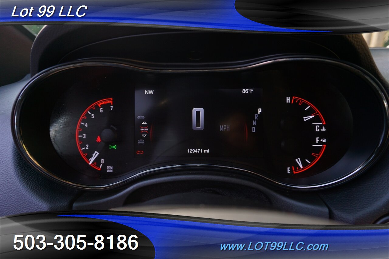 2020 Dodge Durango R/T AWD V8 MENI Heated Leather Moon Roof 3 ROW   - Photo 21 - Milwaukie, OR 97267