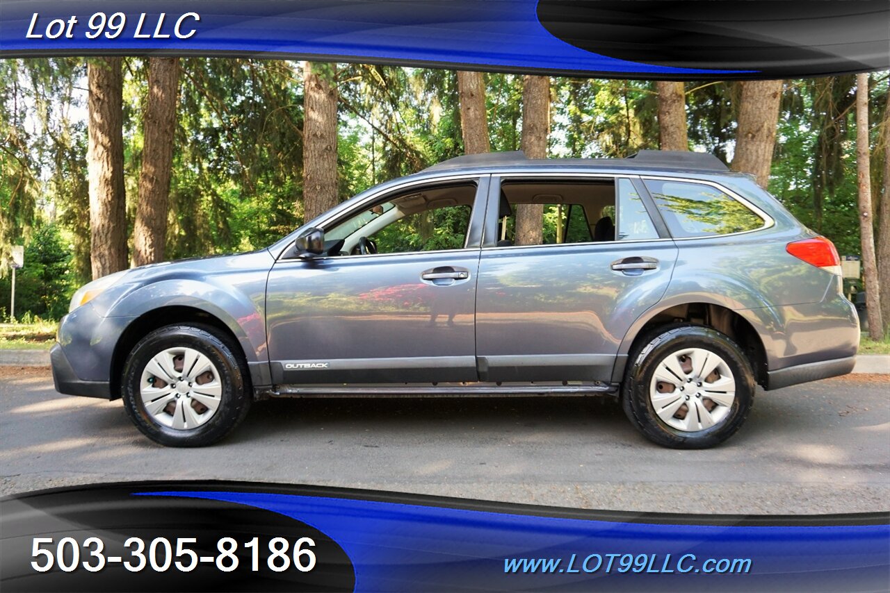 2013 Subaru Outback 2.5i AWD Wagon 6 Speed Manual 2 OWNERS   - Photo 1 - Milwaukie, OR 97267