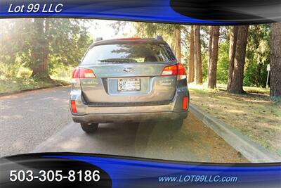 2013 Subaru Outback 2.5i AWD Wagon 6 Speed Manual 2 OWNERS   - Photo 10 - Milwaukie, OR 97267