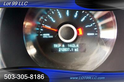 2014 Ford Mustang V6 Premium Automatic Premium Wheels DVD   - Photo 12 - Milwaukie, OR 97267