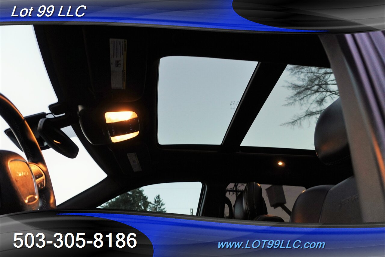 2018 Jeep Grand Cherokee SRT AWD Only 38k 475HP Leather Pano Roof GPS 20S   - Photo 3 - Milwaukie, OR 97267