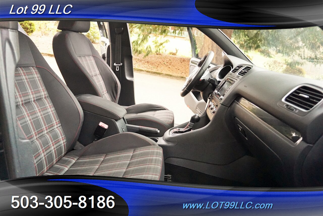 2011 Volkswagen Golf GTI 5 Doors Hatchback 2.5L Auto Intercooler   - Photo 16 - Milwaukie, OR 97267