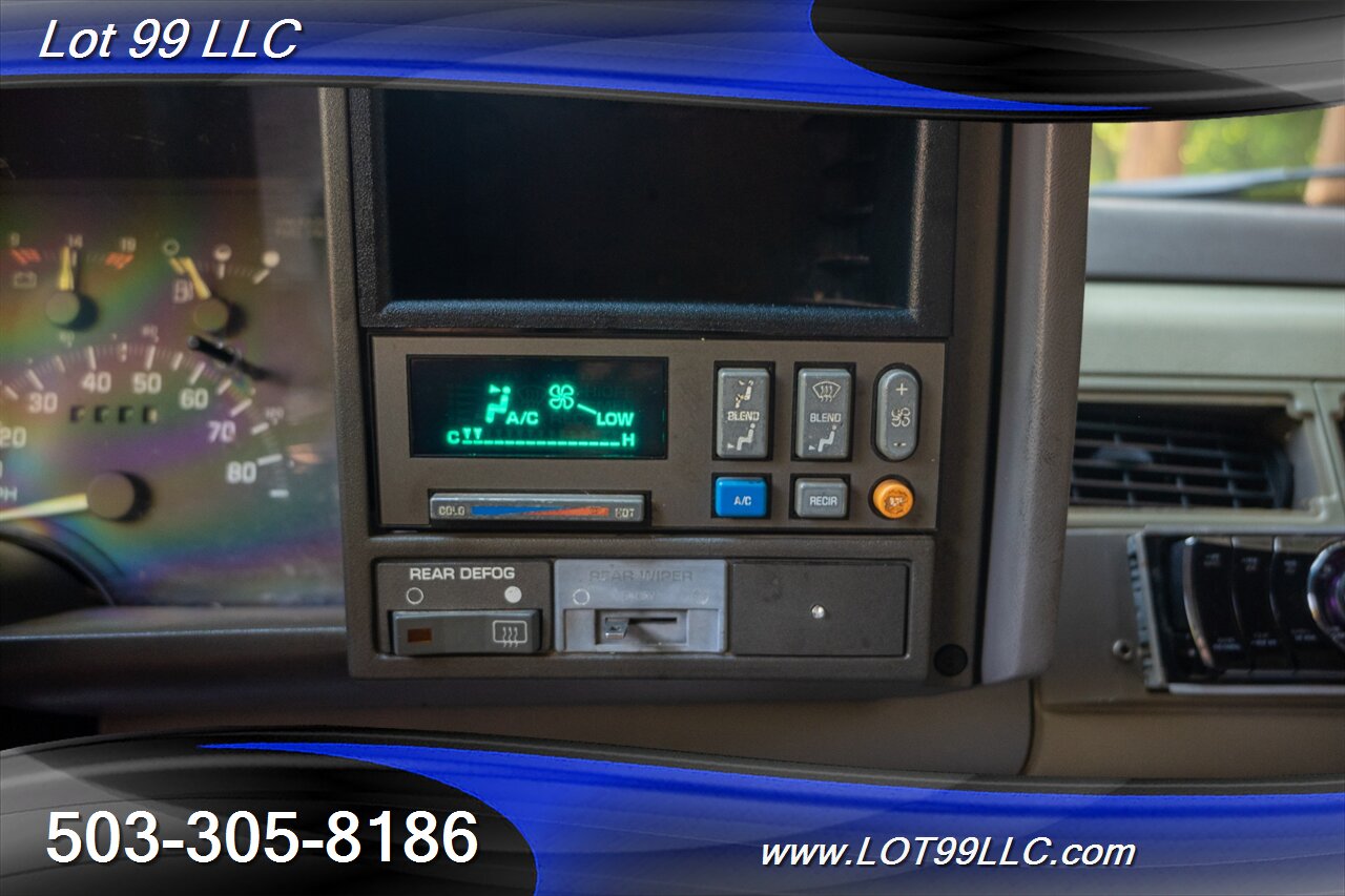 1992 Chevrolet Blazer 2 Door 4x4 K5 Blazer Silverado - Photo 14 - Milwaukie, OR 97267