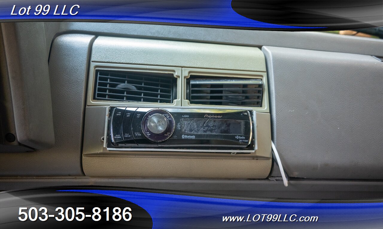 1992 Chevrolet Blazer 2 Door 4x4 K5 Blazer Silverado - Photo 16 - Milwaukie, OR 97267