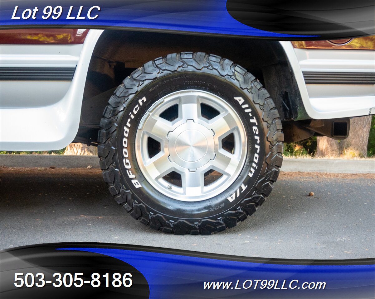 1992 Chevrolet Blazer 2 Door 4x4 K5 Blazer Silverado - Photo 35 - Milwaukie, OR 97267