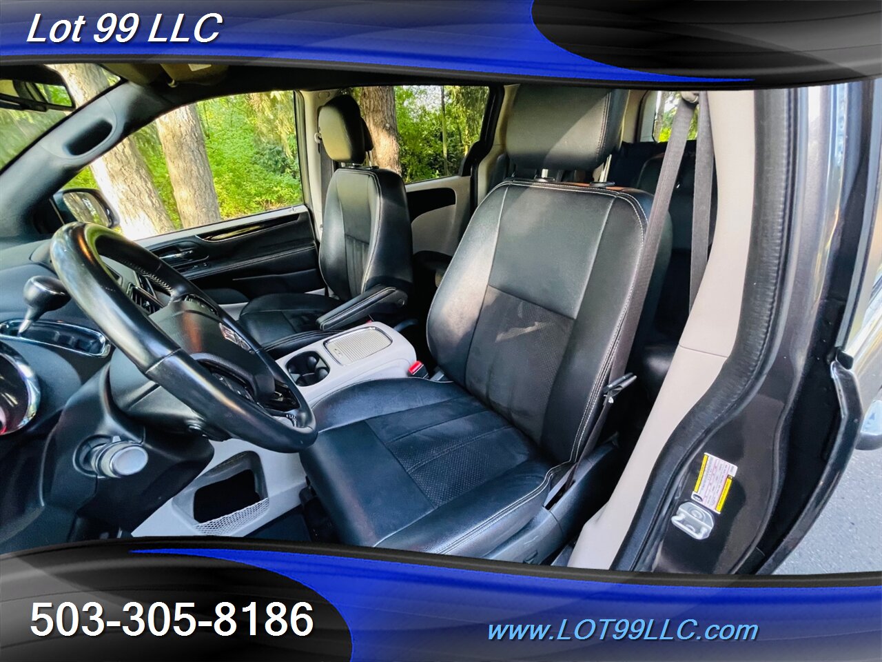 2018 Dodge Grand Caravan SXT 104k Leather Navigation  3rd Row Seat   - Photo 11 - Milwaukie, OR 97267