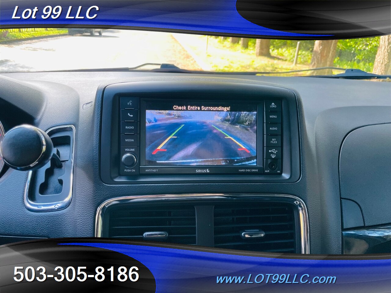 2018 Dodge Grand Caravan SXT 104k Leather Navigation  3rd Row Seat   - Photo 14 - Milwaukie, OR 97267