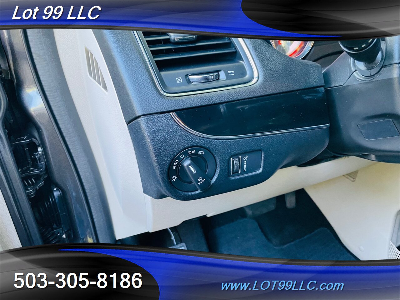 2018 Dodge Grand Caravan SXT 104k Leather Navigation  3rd Row Seat   - Photo 25 - Milwaukie, OR 97267