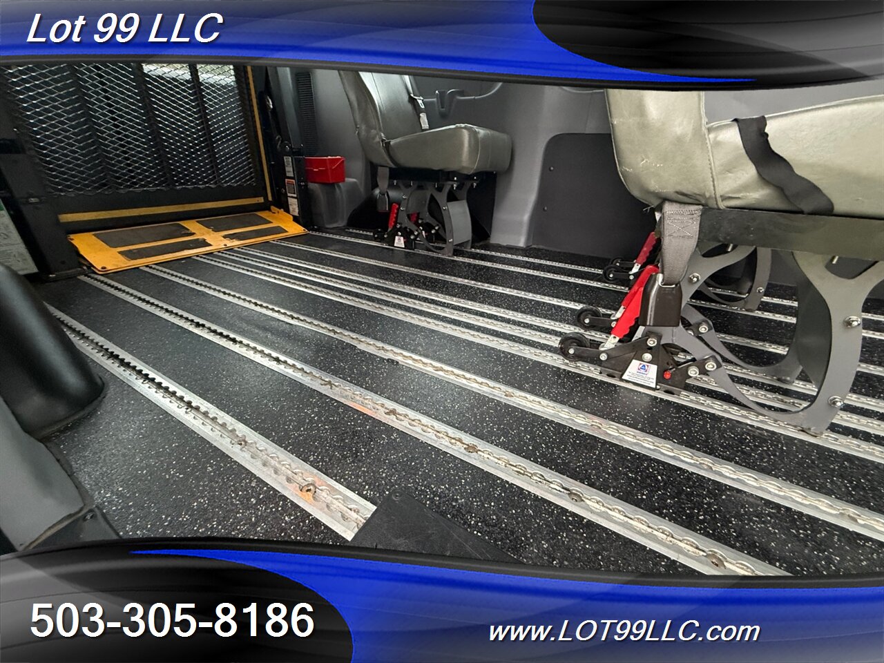 2018 Ford Transit Mid Roof 95k ** WHEELCHAIR VAN ** 5 Passenger Vinyl Seats Braun Rear Lift Backup Camera - Photo 61 - Milwaukie, OR 97267