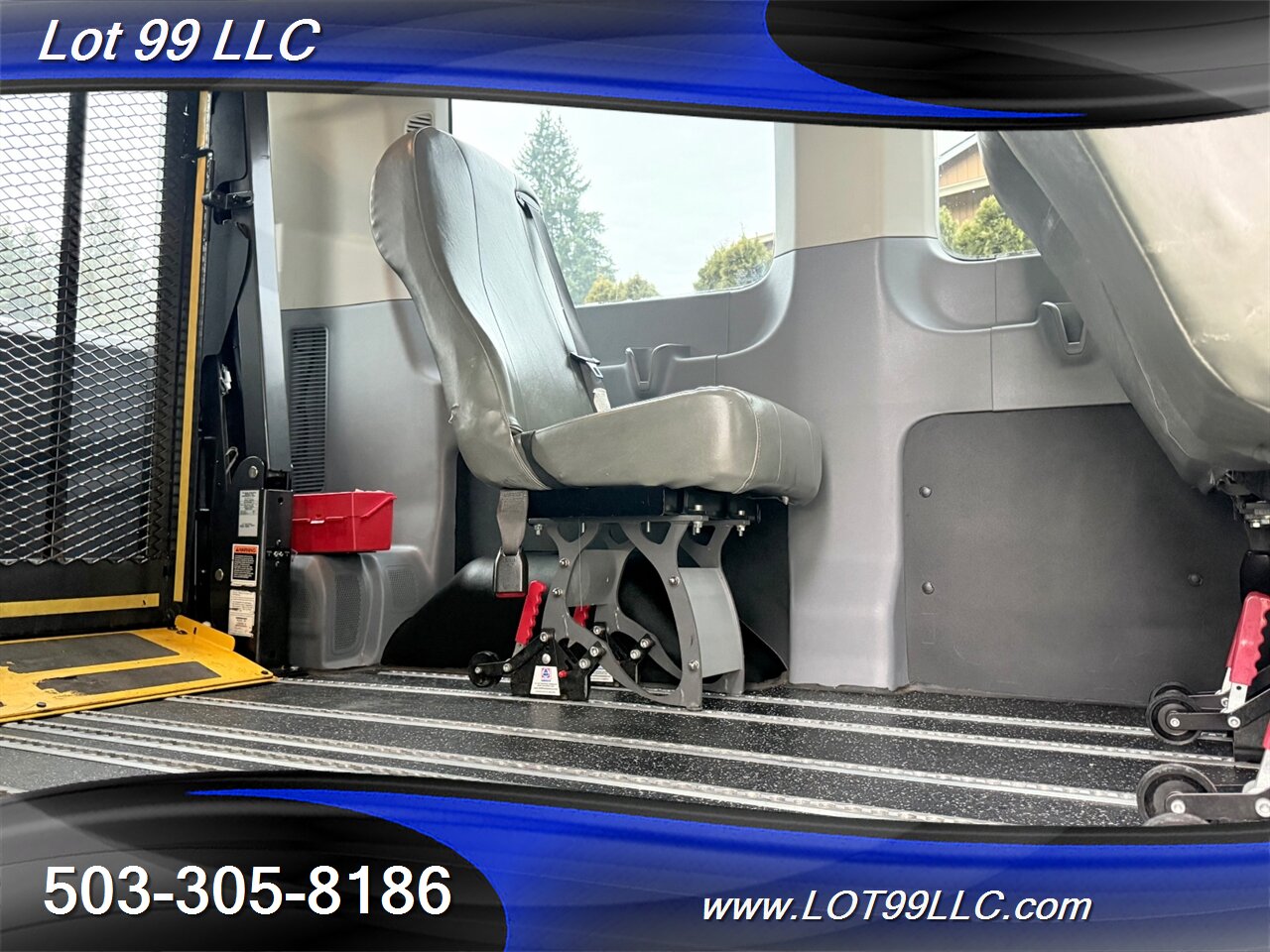 2018 Ford Transit Mid Roof 95k ** WHEELCHAIR VAN ** 5 Passenger Vinyl Seats Braun Rear Lift Backup Camera - Photo 59 - Milwaukie, OR 97267