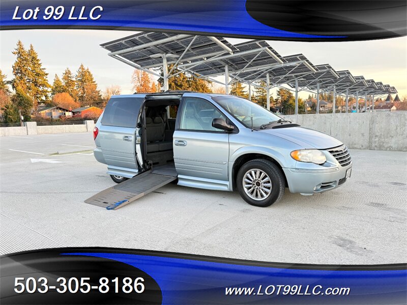 2005 Chrysler Town & Country Touring 83k **WHEELCHAIR VAN** New Tires  