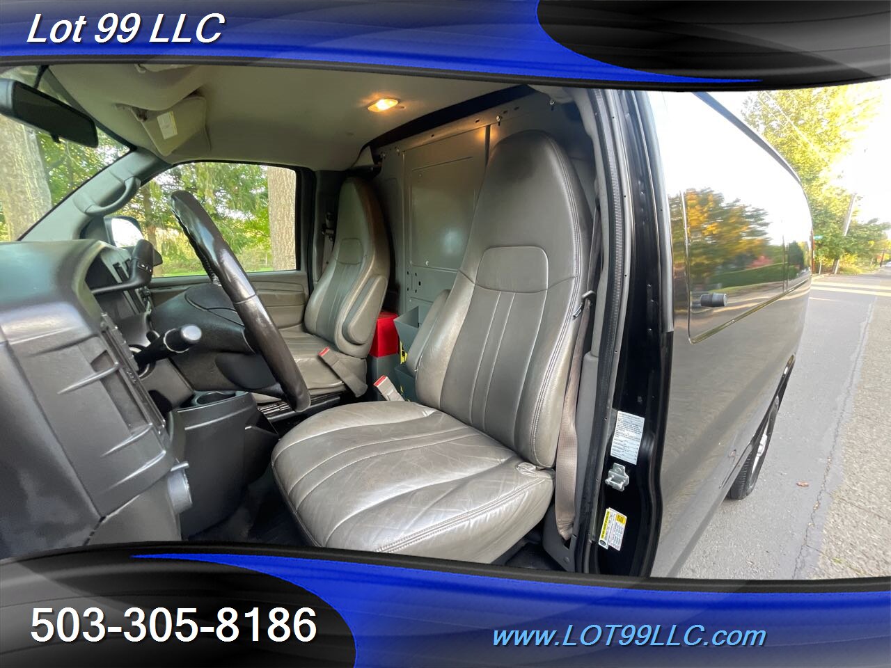 2015 Chevrolet Express 2500 Cargo Van 1-Owner  Black 104k Miles 4.8L V8   - Photo 8 - Milwaukie, OR 97267