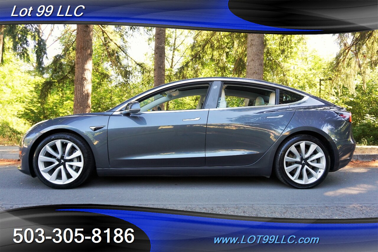 2018 Tesla Model 3 PERFORMANCE DUAL MOTORS 50K Leather AUTOPILOT   - Photo 1 - Milwaukie, OR 97267