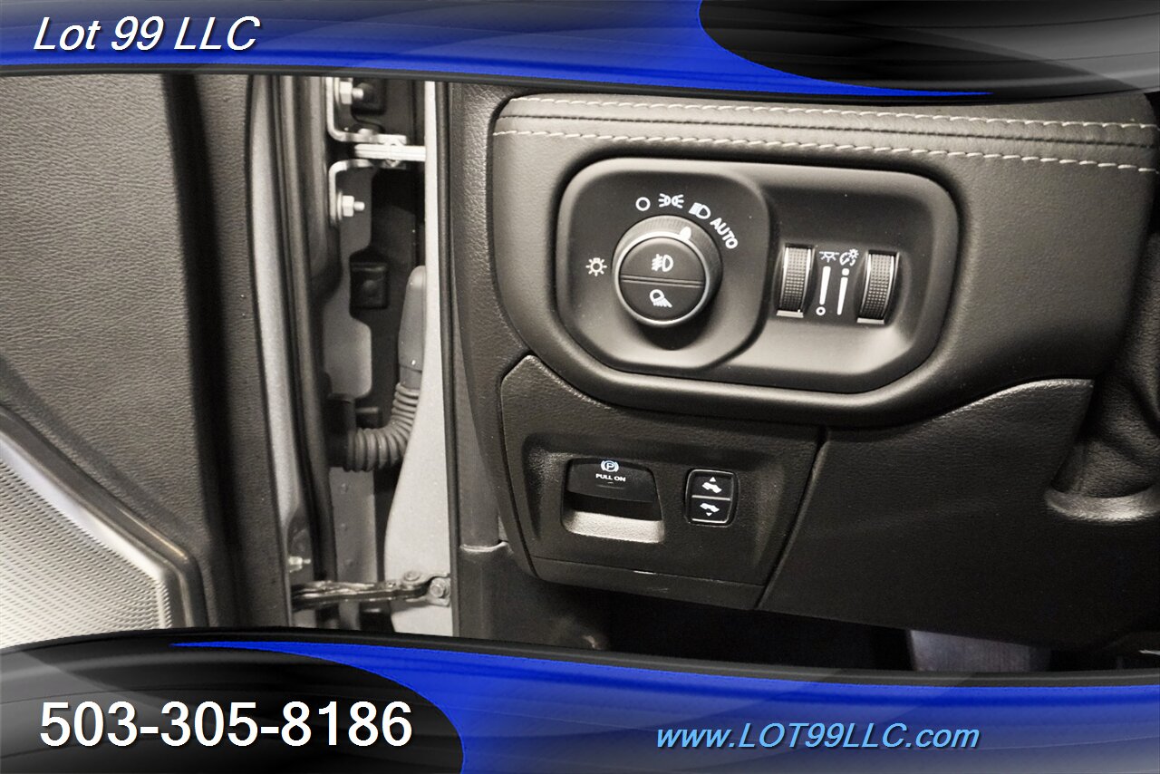 2019 RAM 1500 Limited 4X4 V8 HEMI Heated Leather Pano GPS 20S   - Photo 26 - Milwaukie, OR 97267