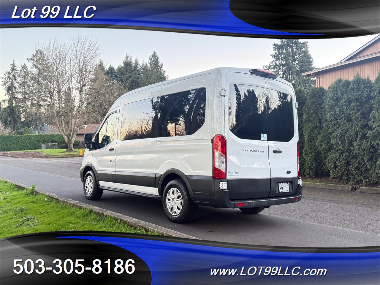 2018 Ford Transit MID Roof ** 54k ** WHEELCHAIR VAN** 5 Passenger  34 " BraunAbility Rear Lift 1-Owner Service History - Photo 13 - Milwaukie, OR 97267