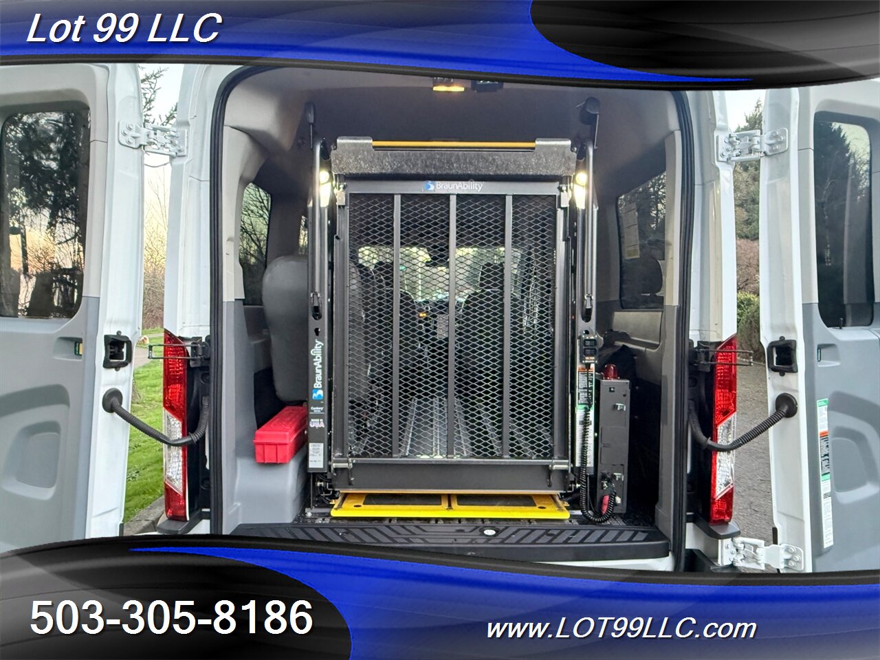 2018 Ford Transit MID Roof ** 54k ** WHEELCHAIR VAN** 5 Passenger  34 " BraunAbility Rear Lift 1-Owner Service History - Photo 41 - Milwaukie, OR 97267
