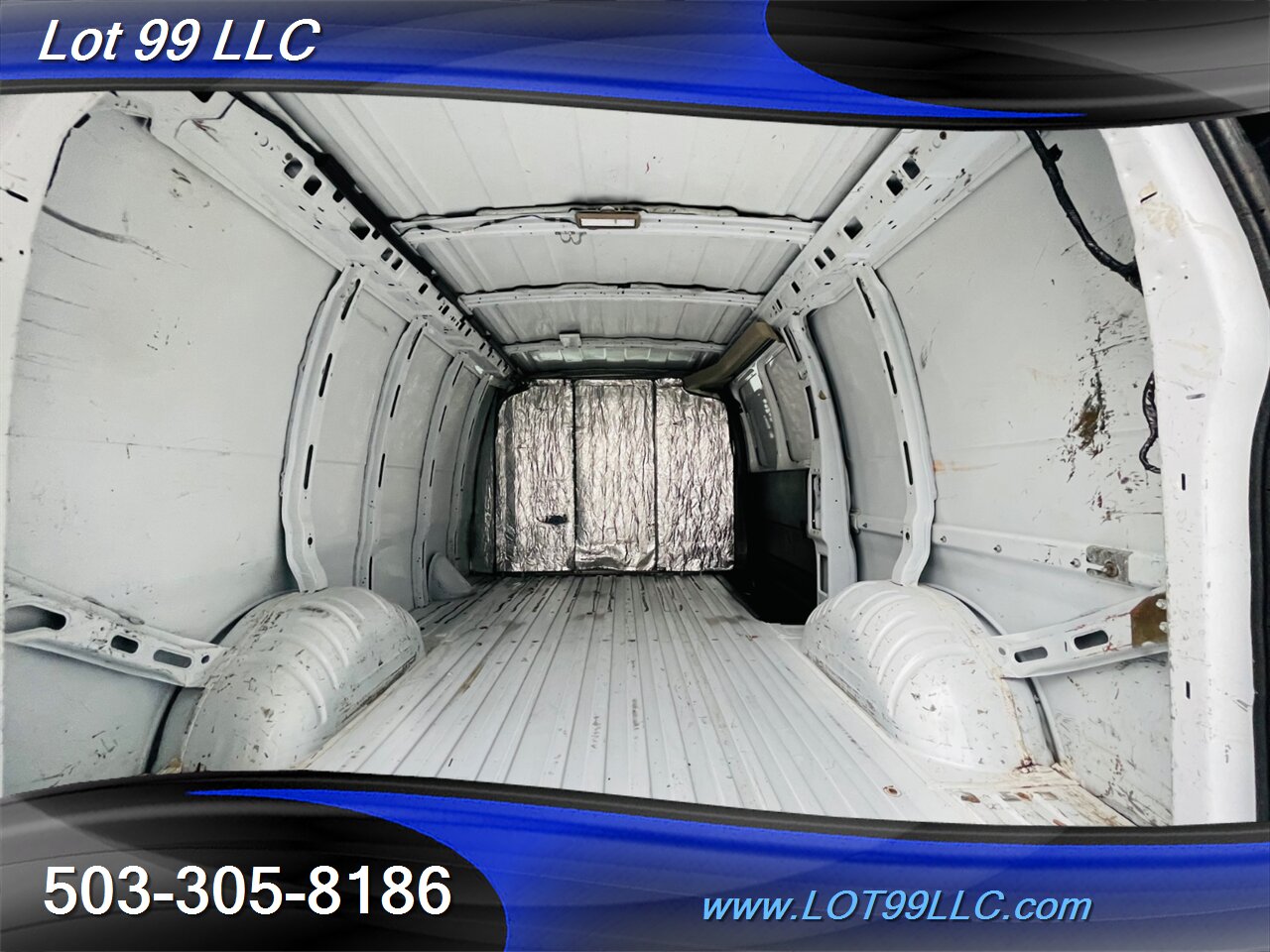 2008 Chevrolet Express 3500 Cargo  **Duramax 6.6L Diesel Turbo V8 250hp**  Cargo Van - Photo 16 - Milwaukie, OR 97267