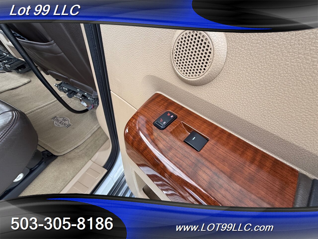 2015 Ford F-350 4x4 103k King Ranch FX4 Diesel 6.7L *WHEELCHAIR*  WHEELCHAIR LIFT and Accessibility Seats - Photo 57 - Milwaukie, OR 97267