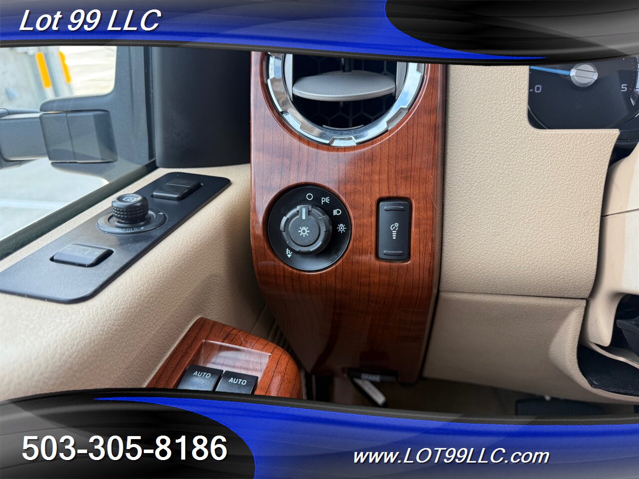 2015 Ford F-350 4x4 103k King Ranch FX4 Diesel 6.7L *WHEELCHAIR*  WHEELCHAIR LIFT and Accessibility Seats - Photo 40 - Milwaukie, OR 97267