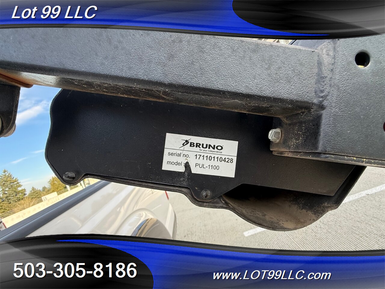 2015 Ford F-350 4x4 103k King Ranch FX4 Diesel 6.7L *WHEELCHAIR*  WHEELCHAIR LIFT and Accessibility Seats - Photo 64 - Milwaukie, OR 97267