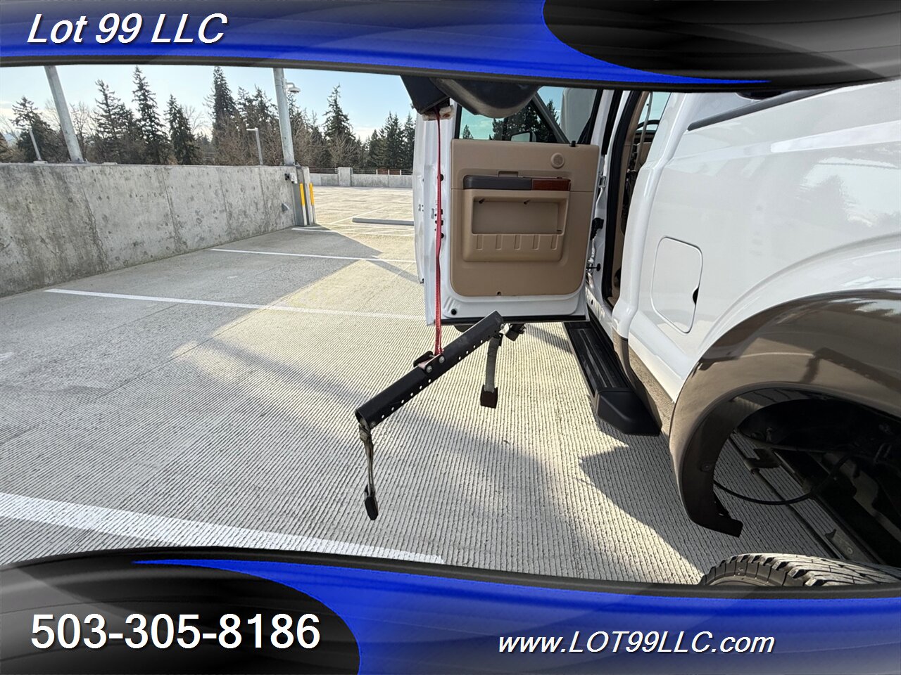 2015 Ford F-350 4x4 103k King Ranch FX4 Diesel 6.7L *WHEELCHAIR*  WHEELCHAIR LIFT and Accessibility Seats - Photo 62 - Milwaukie, OR 97267