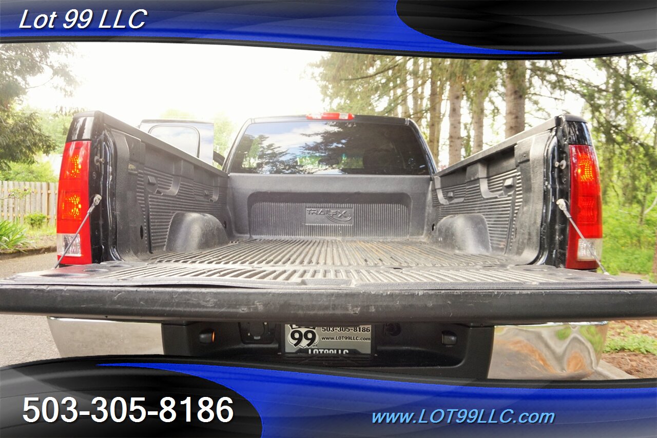 2013 GMC Sierra 2500 Extra Cab V8 Automatic LIFTED 18 Wheels NEW TIRES   - Photo 14 - Milwaukie, OR 97267