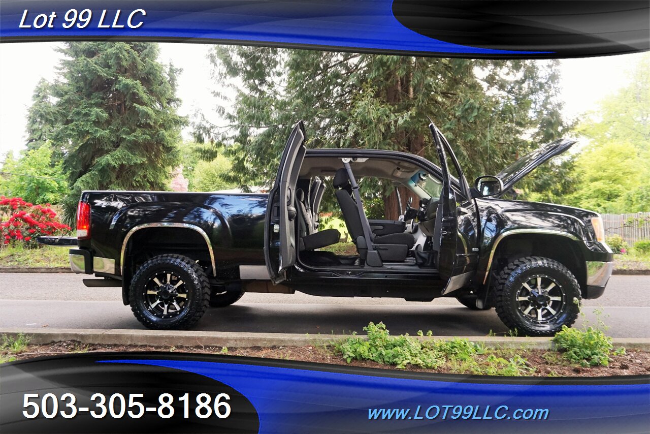 2013 GMC Sierra 2500 Extra Cab V8 Automatic LIFTED 18 Wheels NEW TIRES   - Photo 28 - Milwaukie, OR 97267