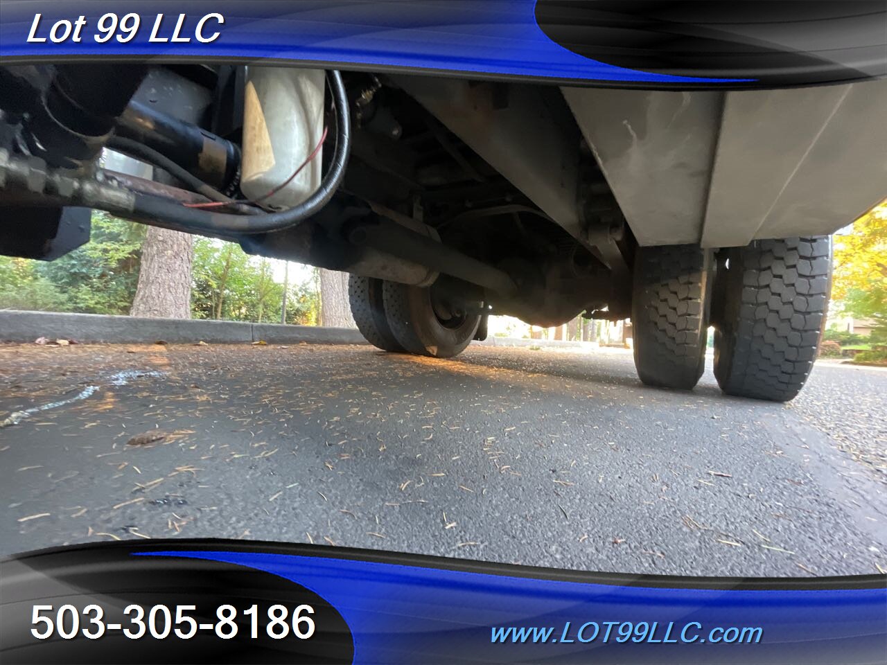 2007 Ford F650 OTR TIRE SERVICE TRUCK with CRANE and Lift Gate   - Photo 38 - Milwaukie, OR 97267