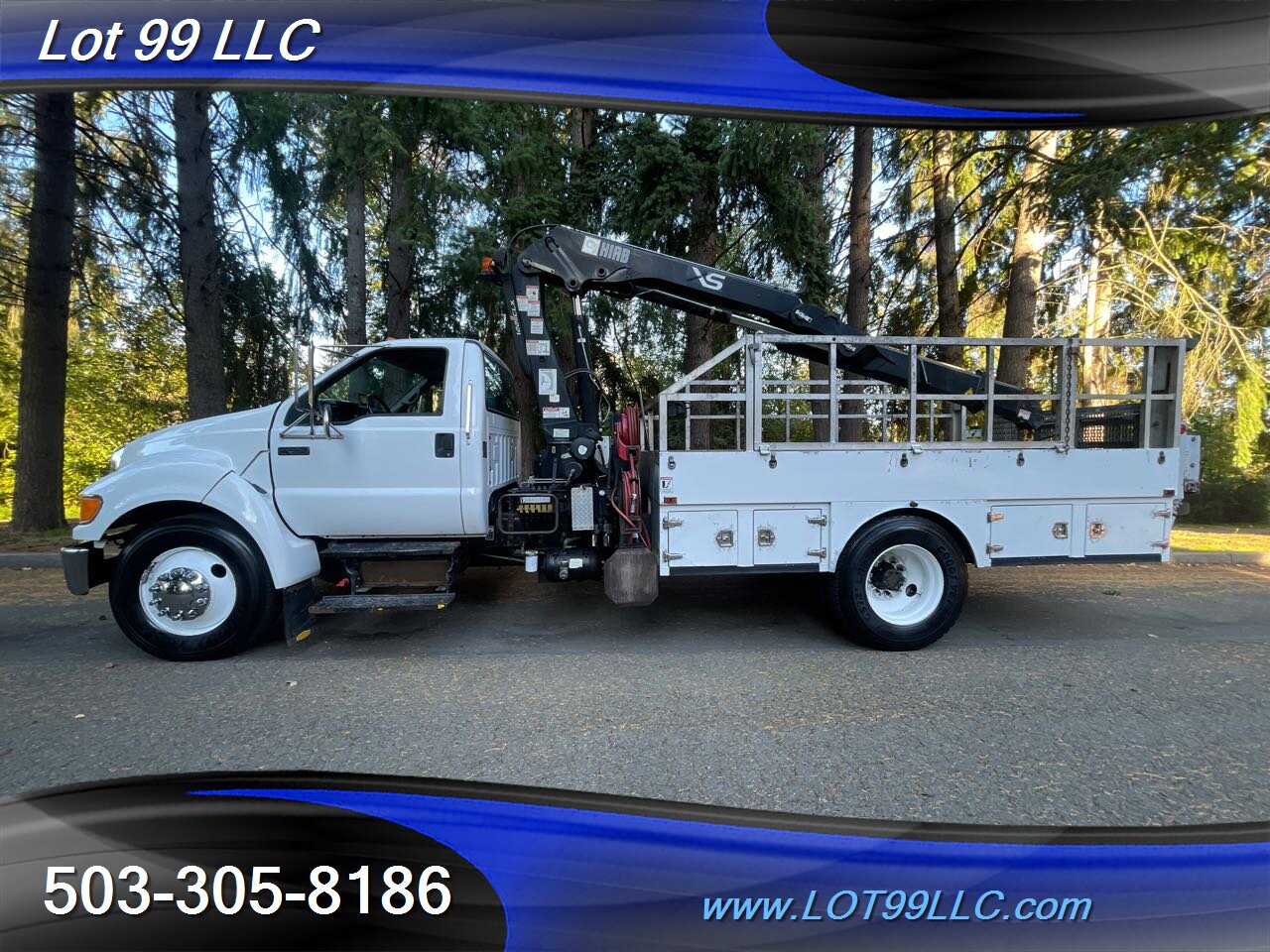 2007 Ford F650 OTR TIRE SERVICE TRUCK with CRANE and Lift Gate   - Photo 1 - Milwaukie, OR 97267