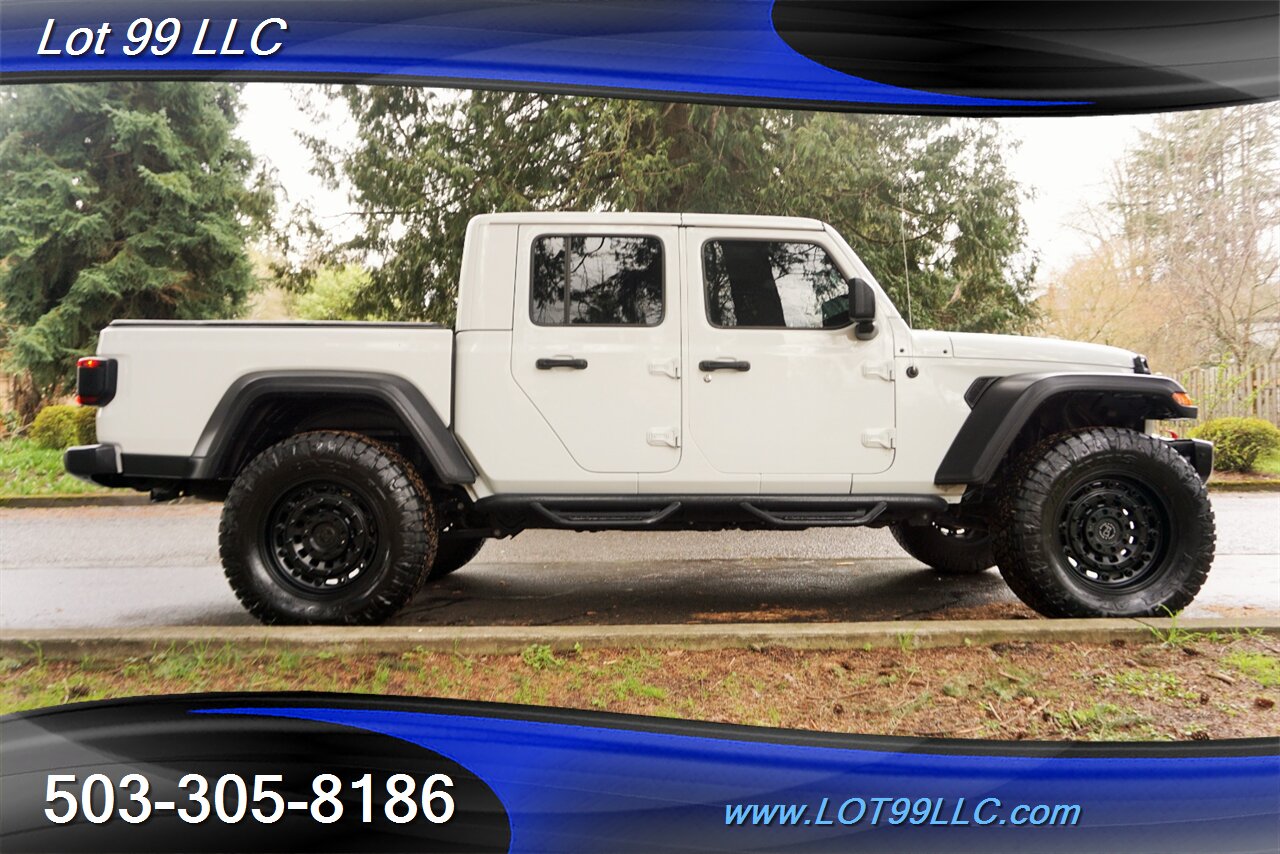 2020 Jeep Gladiator Overland 4X4 Heated Leather LIFTED 20S 37S   - Photo 8 - Milwaukie, OR 97267