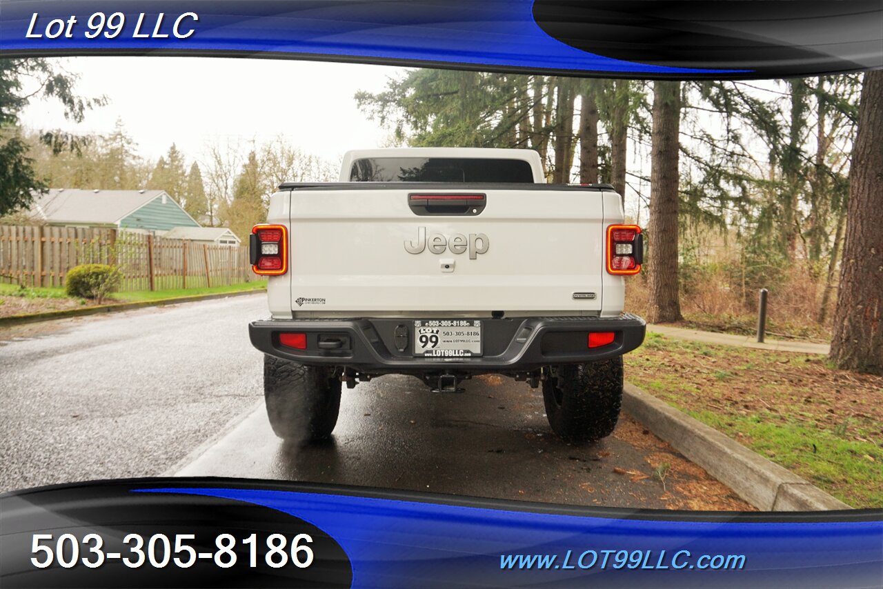 2020 Jeep Gladiator Overland 4X4 Heated Leather LIFTED 20S 37S   - Photo 10 - Milwaukie, OR 97267