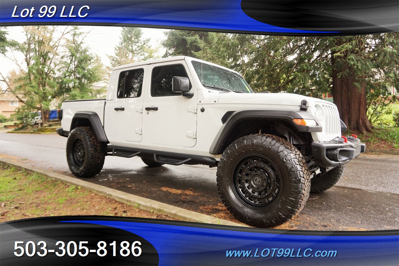 2020 Jeep Gladiator Overland 4X4 Heated Leather LIFTED 20S 37S   - Photo 7 - Milwaukie, OR 97267