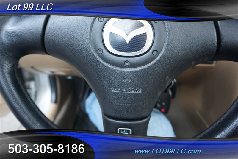 2001 Mazda MX-5 Miata photo