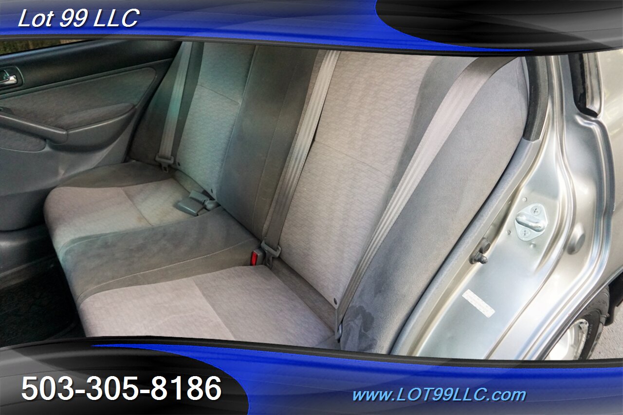 2005 Honda Civic Hybrid Sedan 1.3L 5 Speed Manual 45 MPG - Photo 17 - Milwaukie, OR 97267