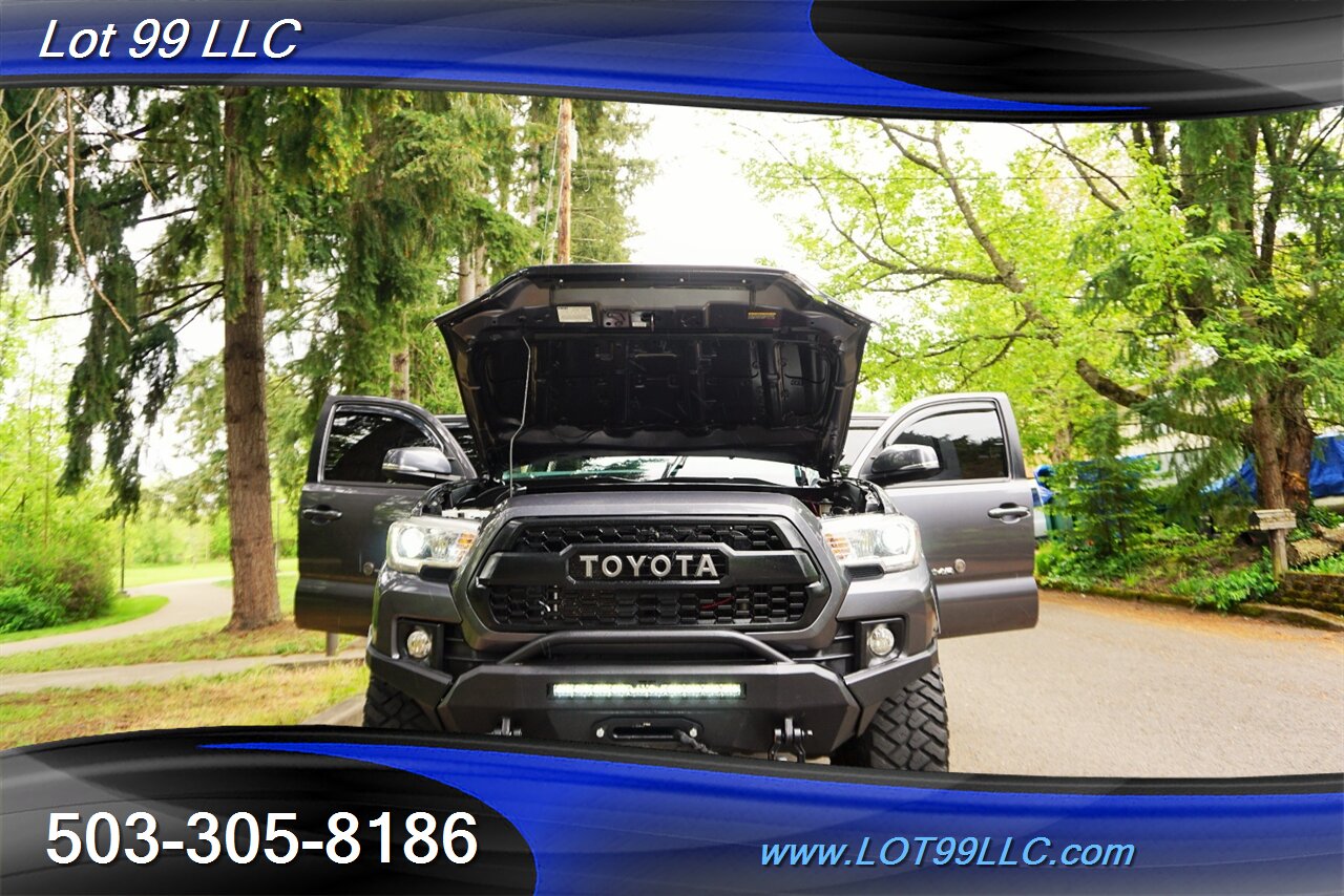 2017 Toyota Tacoma TRD Sport 4X4 84K V6 6 SPEED LIFTED GPS WINCH   - Photo 30 - Milwaukie, OR 97267