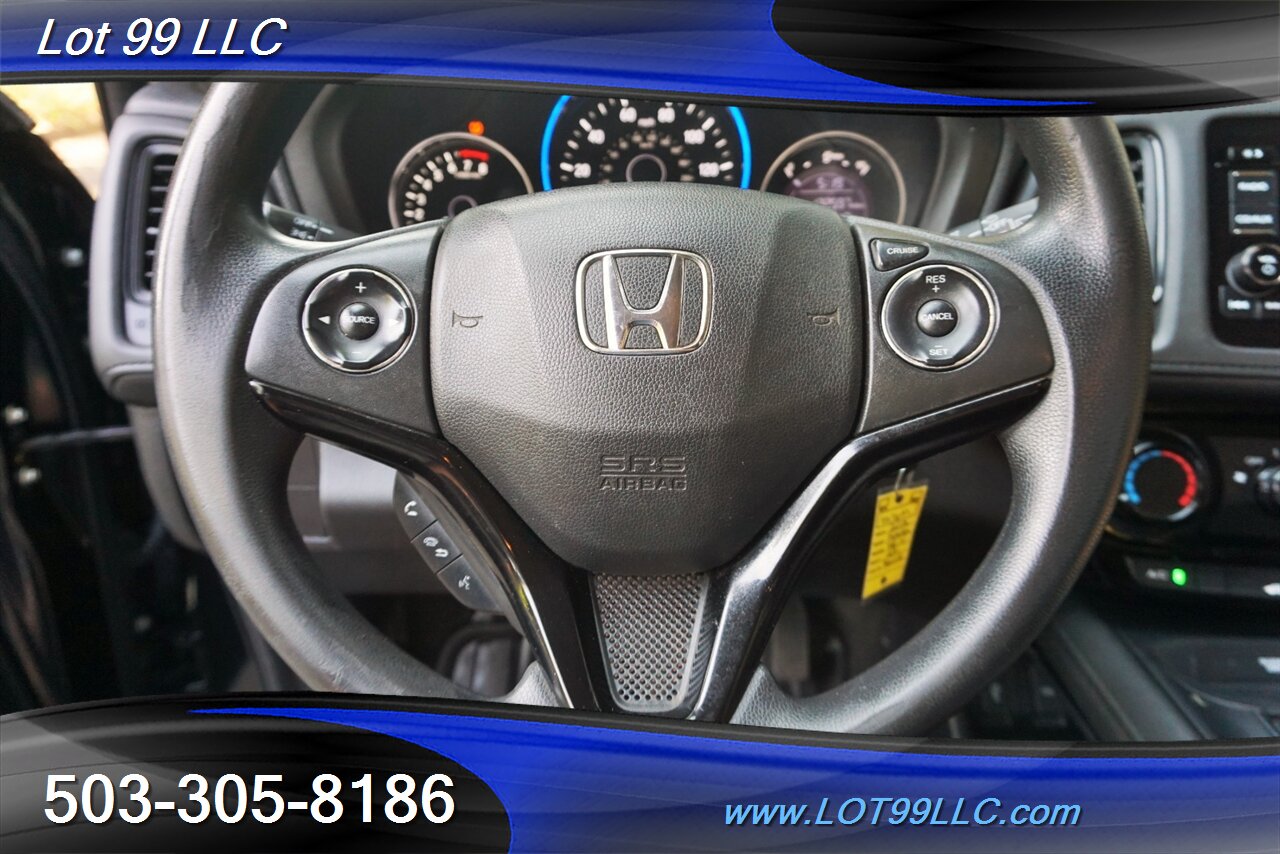 2018 Honda HR-V LX AWD 1.8L Automatic New Tires 2 OWNERS 31 MPG   - Photo 23 - Milwaukie, OR 97267