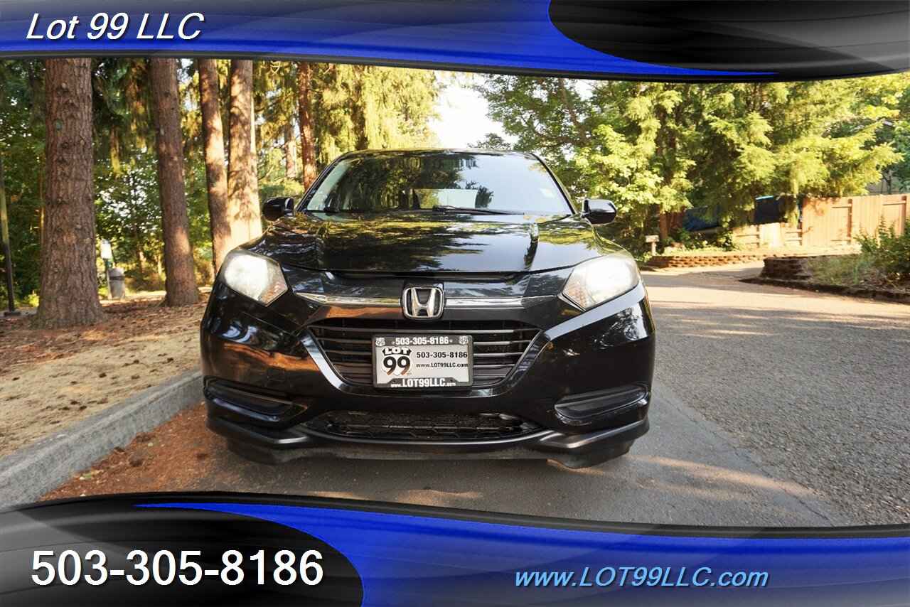 2018 Honda HR-V LX AWD 1.8L Automatic New Tires 2 OWNERS 31 MPG   - Photo 6 - Milwaukie, OR 97267