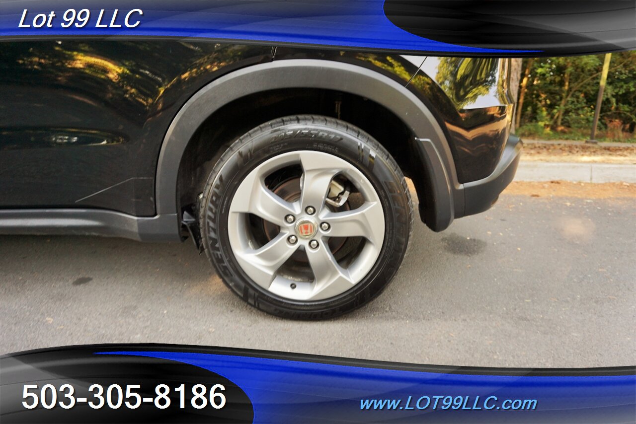 2018 Honda HR-V LX AWD 1.8L Automatic New Tires 2 OWNERS 31 MPG   - Photo 3 - Milwaukie, OR 97267