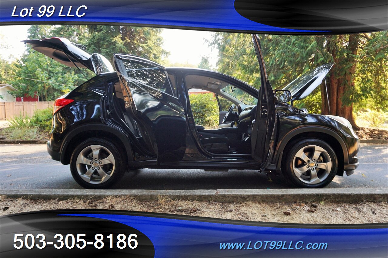 2018 Honda HR-V LX AWD 1.8L Automatic New Tires 2 OWNERS 31 MPG   - Photo 28 - Milwaukie, OR 97267