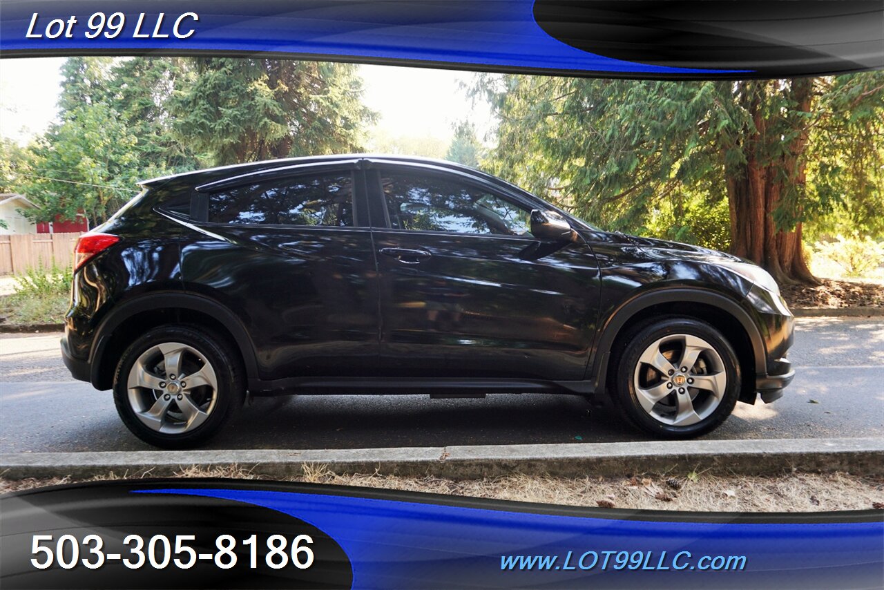 2018 Honda HR-V LX AWD 1.8L Automatic New Tires 2 OWNERS 31 MPG   - Photo 8 - Milwaukie, OR 97267