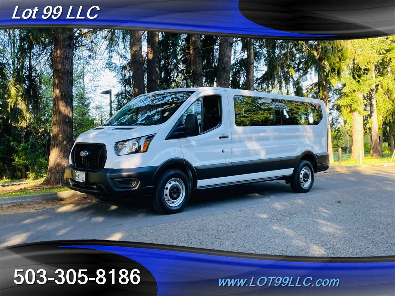 2021 Ford Transit 350 XL 41k Miles ** 12 Passenger Van  ** LEATHER *   - Photo 2 - Milwaukie, OR 97267