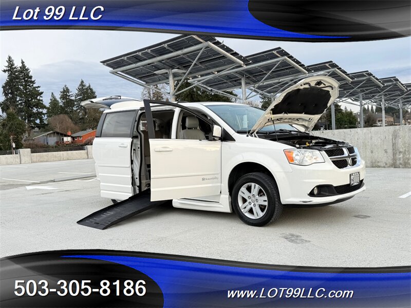 2011 Dodge Grand Caravan ** WHEELCHAIR VAN ** 53k Miles Leather  
