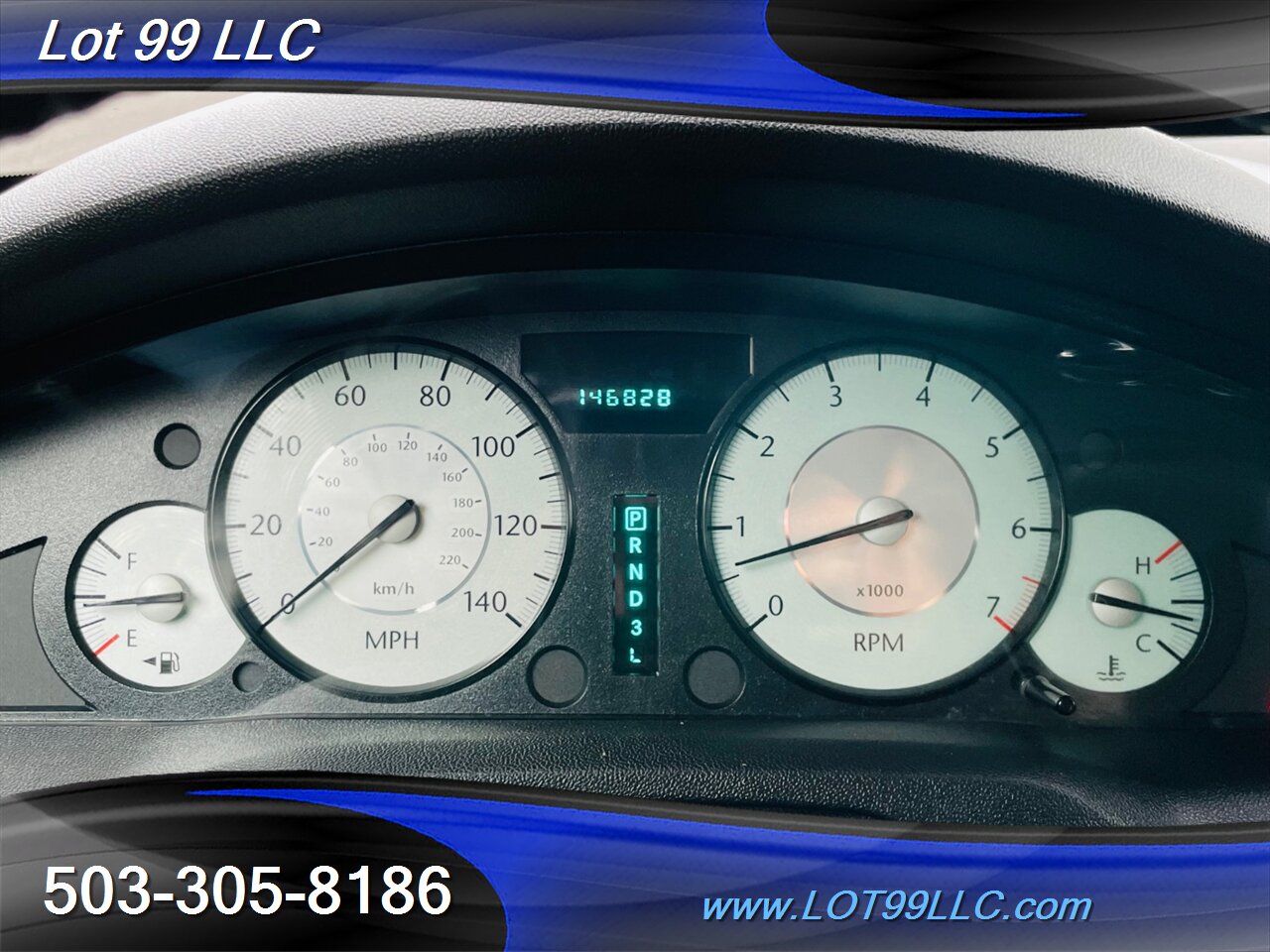 2010 Chrysler 300 Series Touring  "Signature Series " 146K Heated Leather   - Photo 10 - Milwaukie, OR 97267