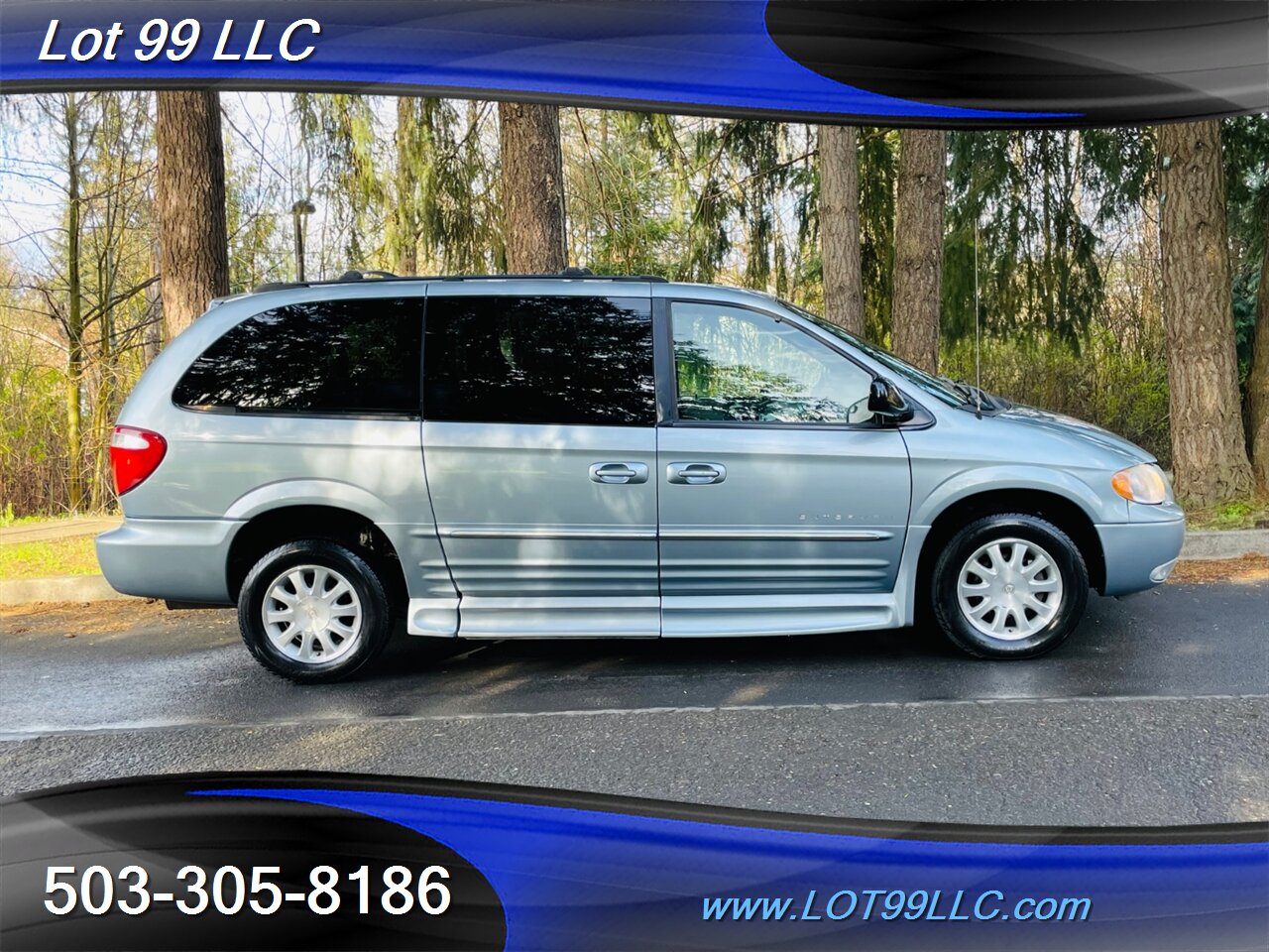 2003 Chrysler Town & Country LXi WHEELCHAIR VAN Htd Leather Hand Controls   - Photo 19 - Milwaukie, OR 97267